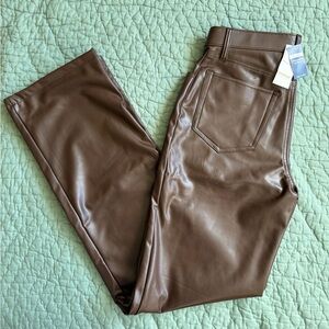 Abercrombie Curve Love Vegan Leather 90s Relaxed Pant